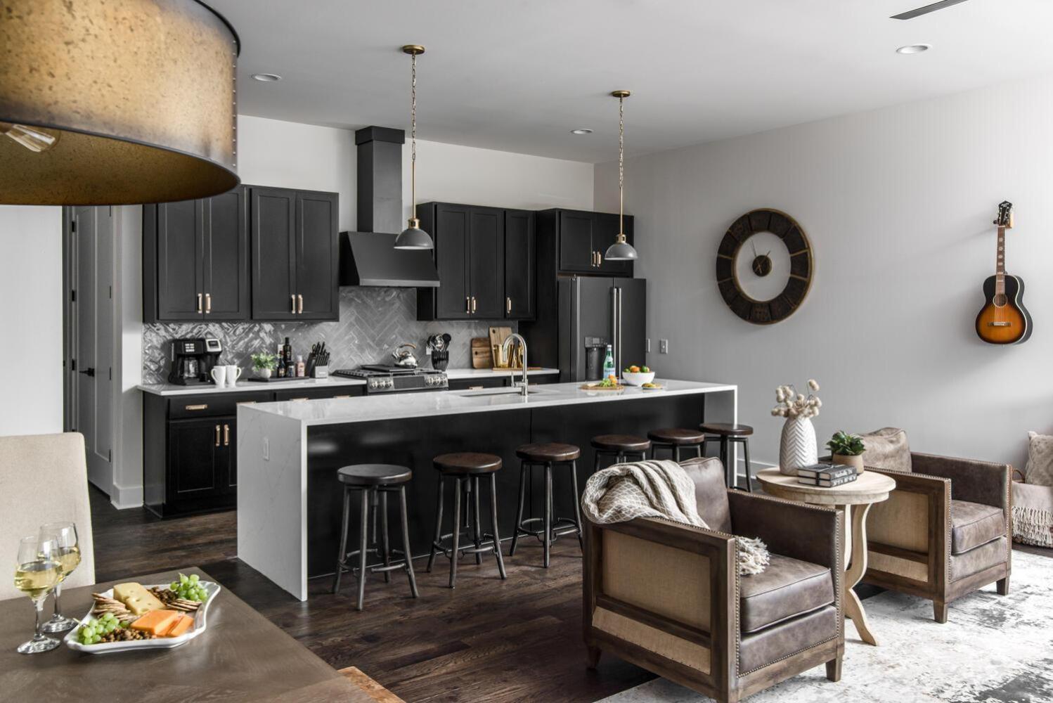 Edgehill Duo - 2 Townhomes - Mins Vanderbilt University Нашвил Екстериор снимка